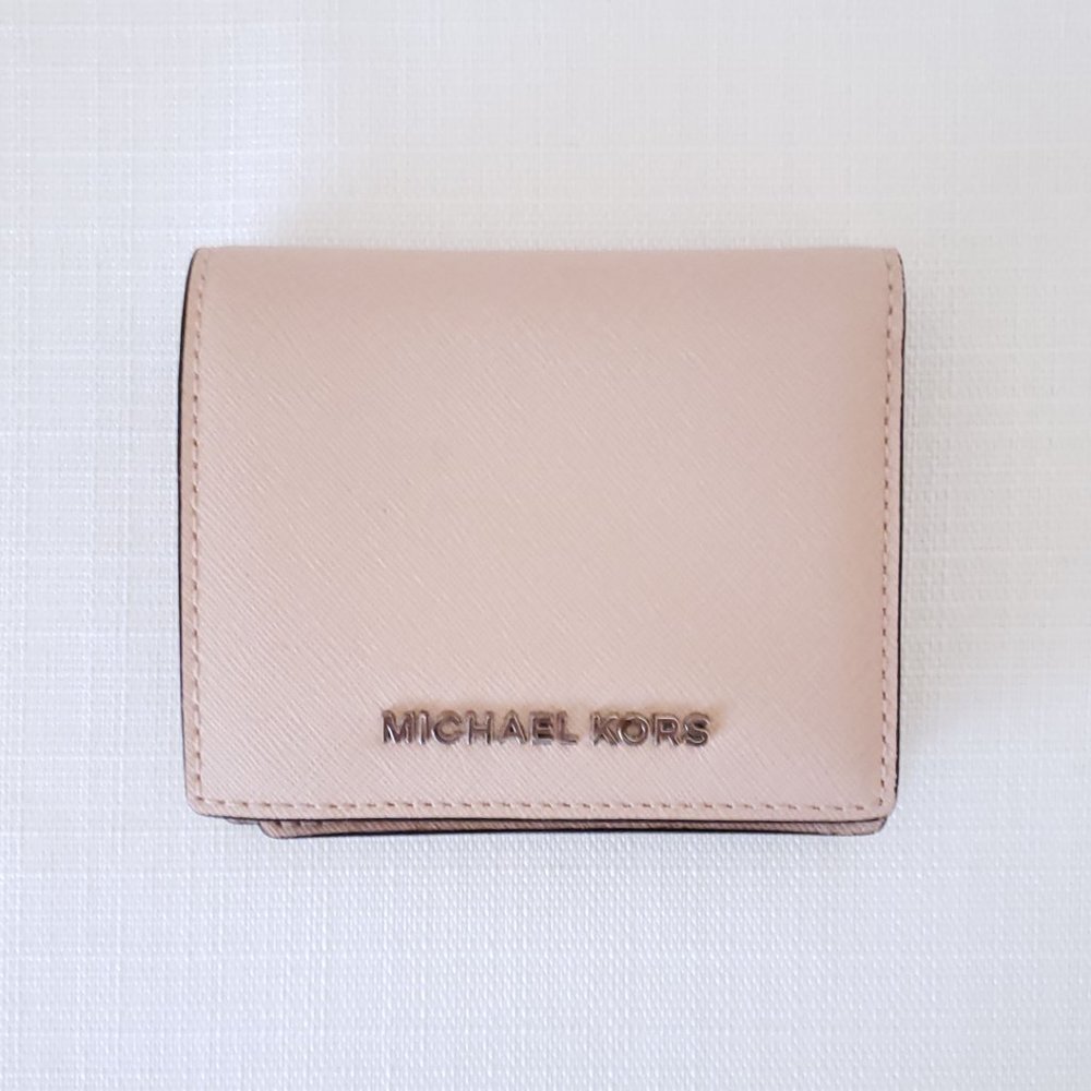 Michael Kors Light Pink Mini Wallet
